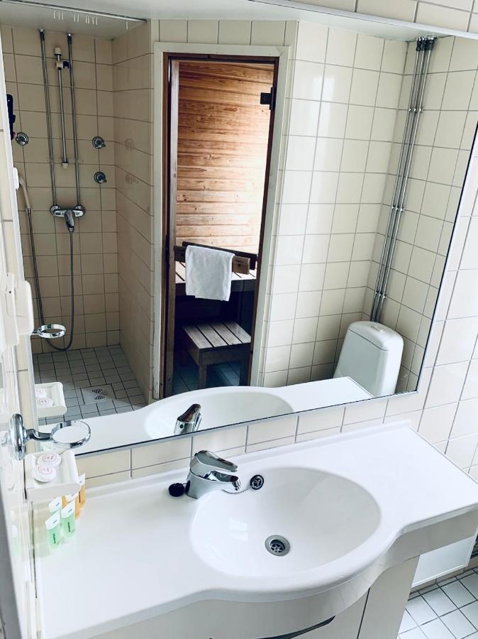 Hotelli Uninen Kotka Kültér fotó